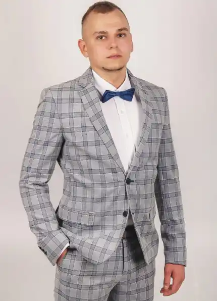 Traje de cuadros
